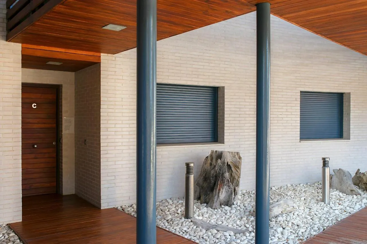 Moderno Y Confortable Apartamento Port Trebol Roses 0*,