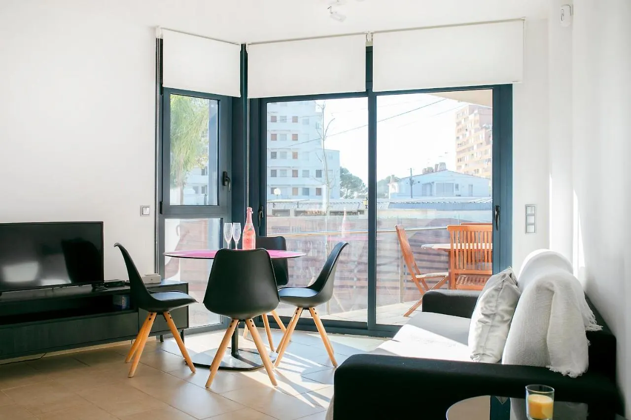 Moderno y confortable apartamento Port Trebol Rosas